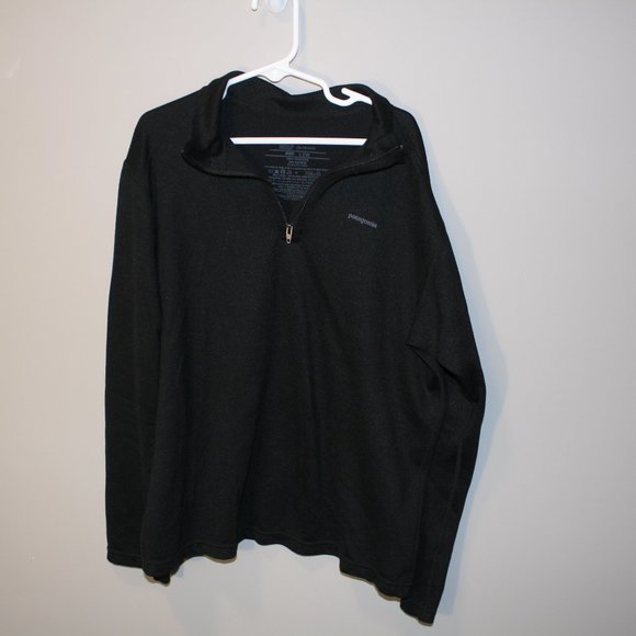 Kid's Black Patagonia Pullover - L